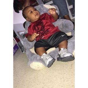 Meet your Posher, Robert